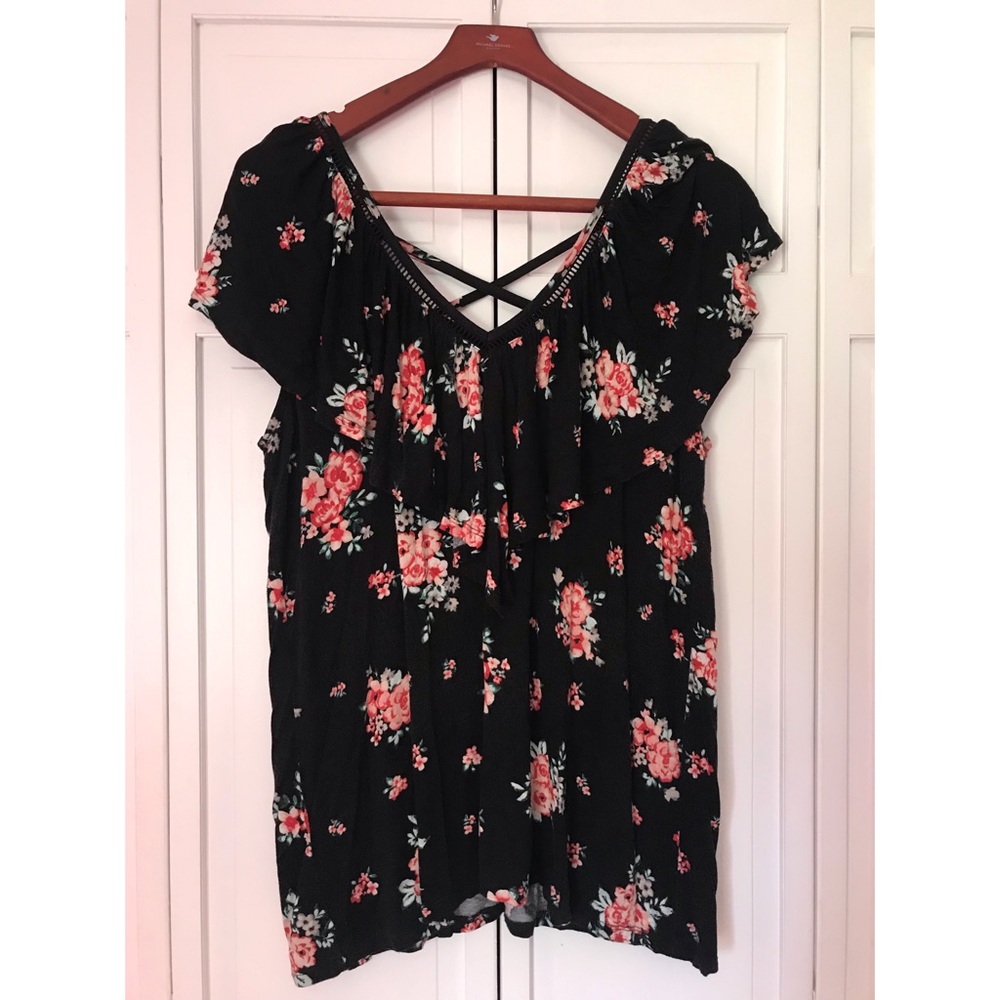 Torrid Floral Top - size 2